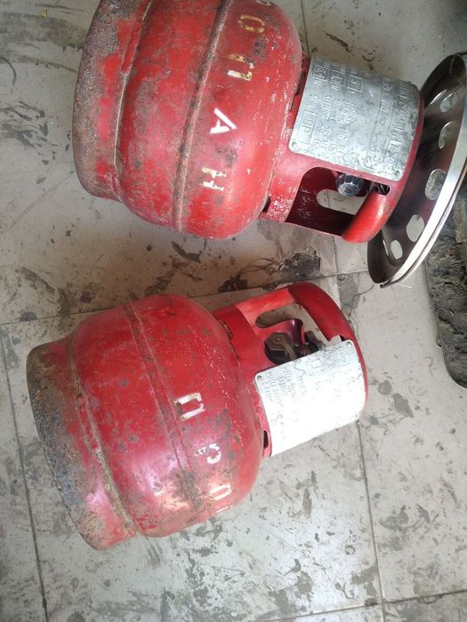 Продаются пропановые баллоны 5 литровые и 12 литровые