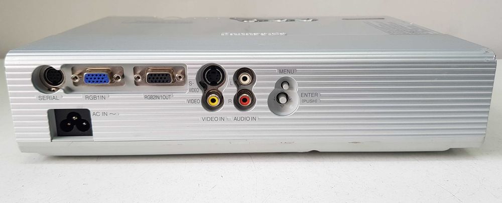 Panasonic PT LB 20 NTU videoproiector terasa acasa wireless PC