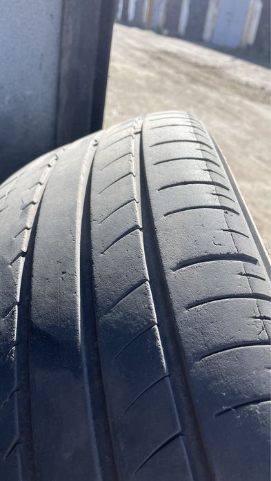 Продам резину Michelin  на 18