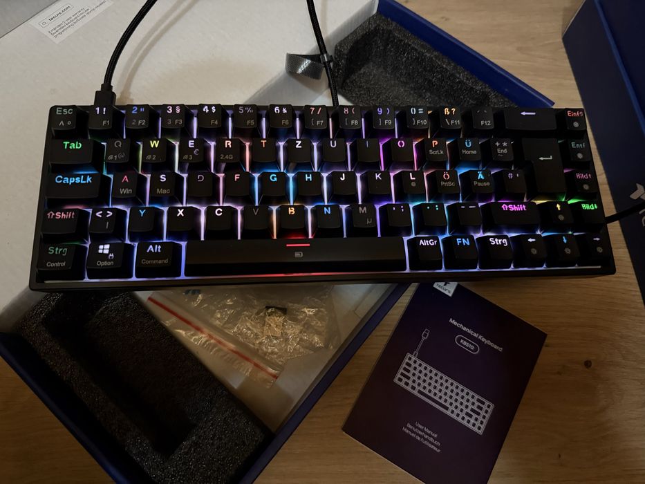 Tastatură gaming wireless mecanică Tecurs KB510 RGB,QWERTZ red switch