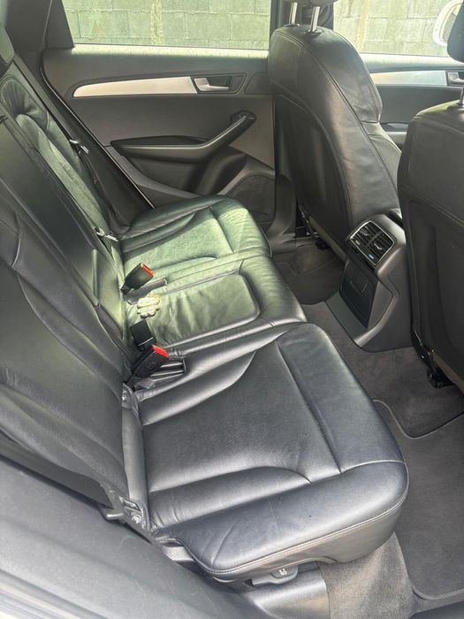 Audi Q5 4x4 2000 кубика S line