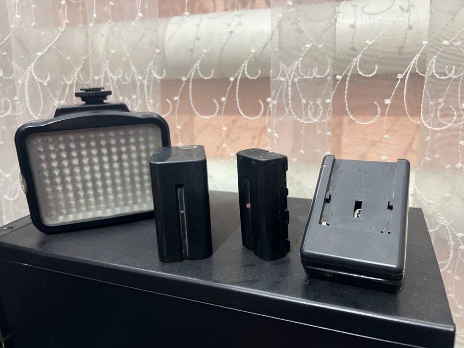 Videokamera Sony HXR-MC 1500