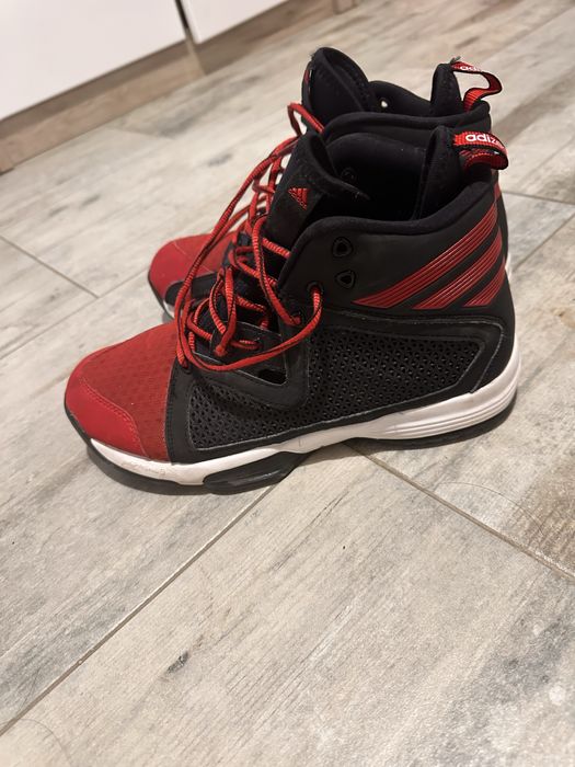 Маратонки Adidas 39