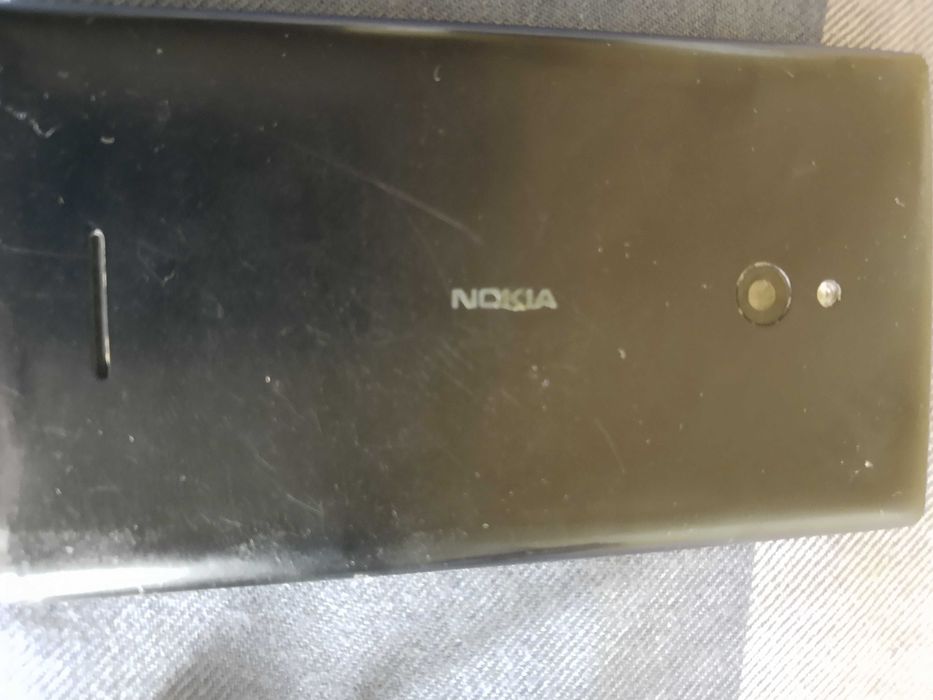 Телефони Samsung работещ,49лв, Nokia за части .Заедно,продавам