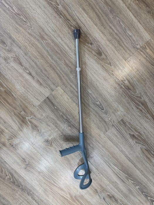 Продам новый костыль