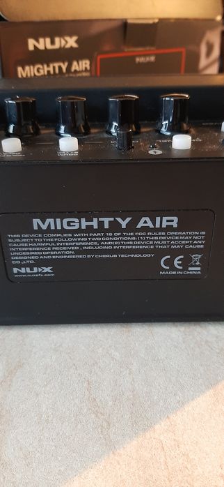 Nux Mighti Air,  amplificator de chitară/bass cu modeling