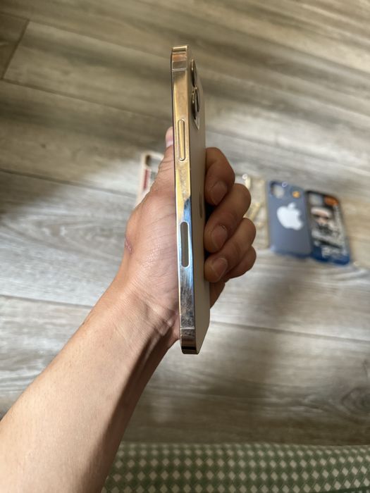 iPhone 12 pro без гаратия