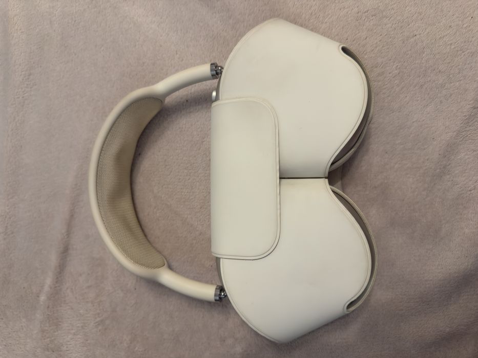 Airpods max starlight usb c