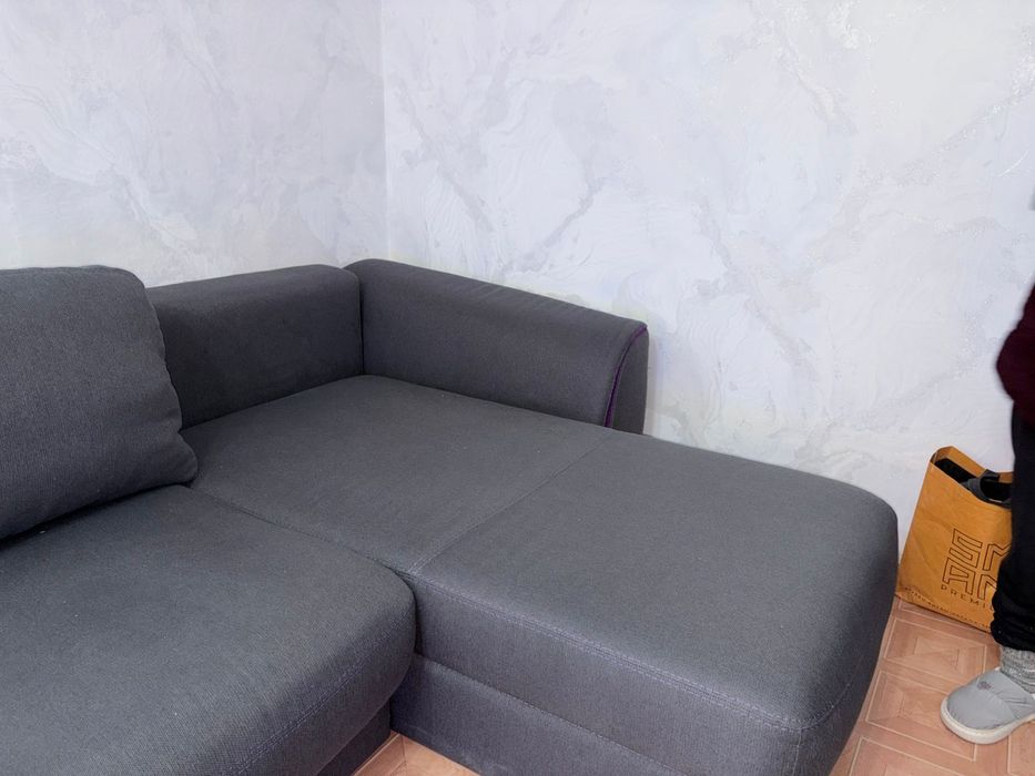 СРОЧНО продам диван