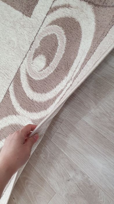 Продам ковер 30000