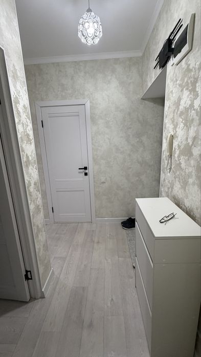 Срочно сатамын 1 ком квартира