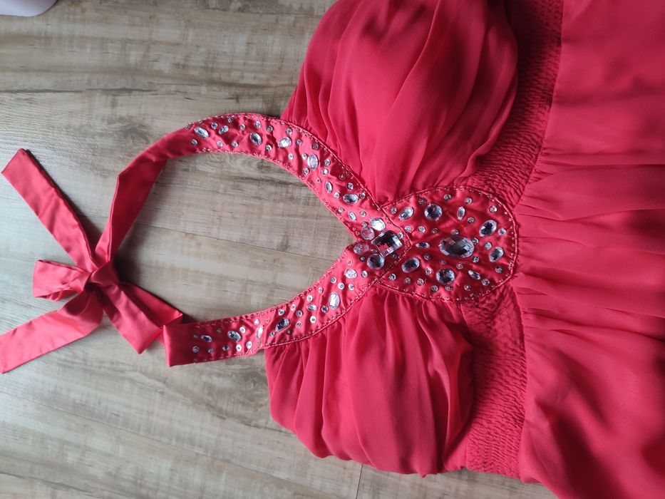 Коралова рокля шифон/сатен