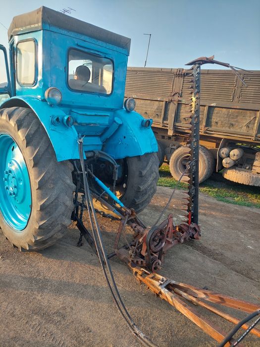 Т 40есть косилька новый грабле прцеп нахаду