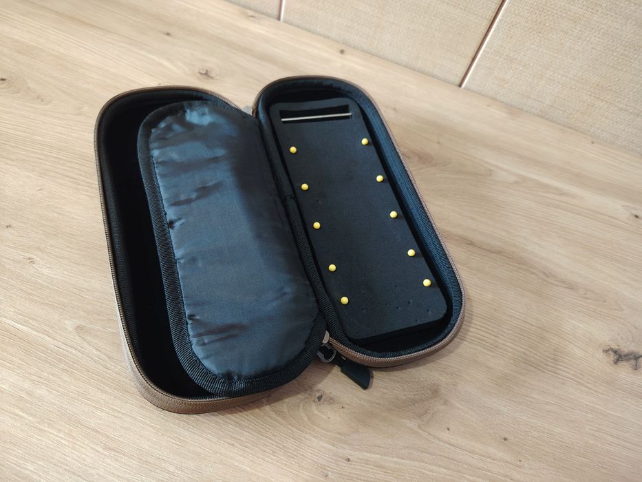 Rucsac&penar monturi pescuit Delphin!