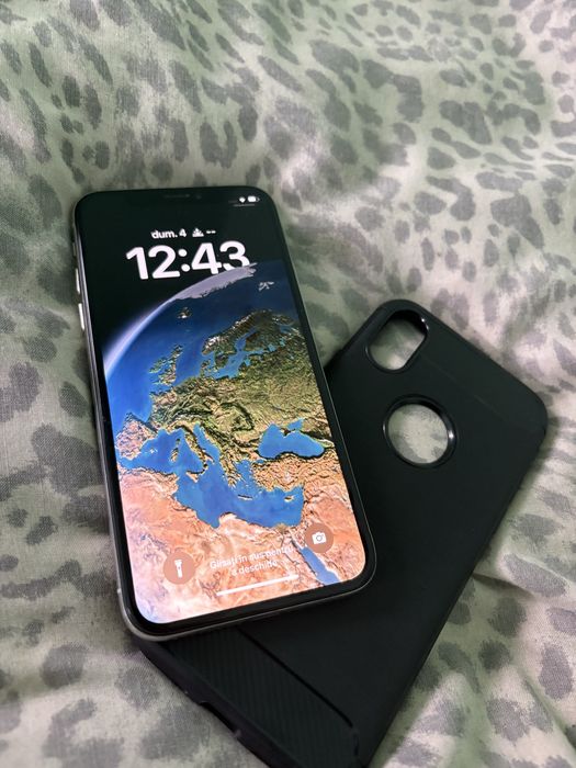 Vand iphone X  in stare buna de functionare