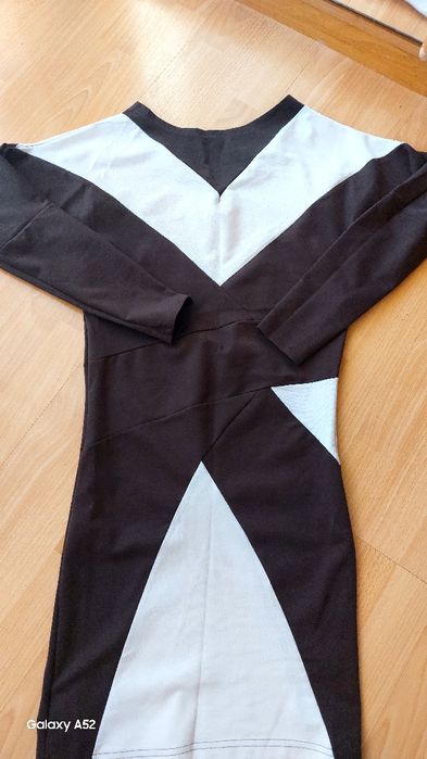 Дамски рокли ...