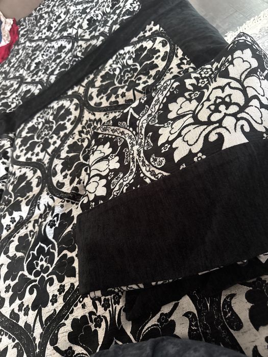 Диван большой 4х местный