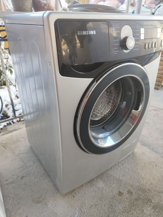 Продам стиральную машину автомат