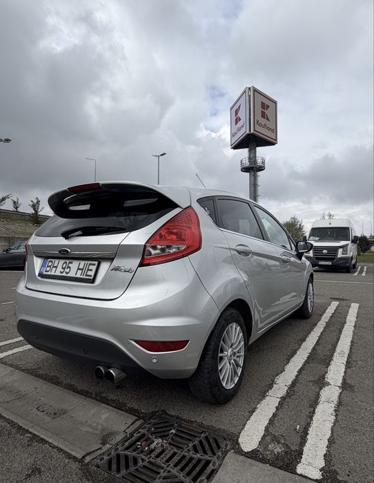 FORD Fiesta 2011 — imagine 5
