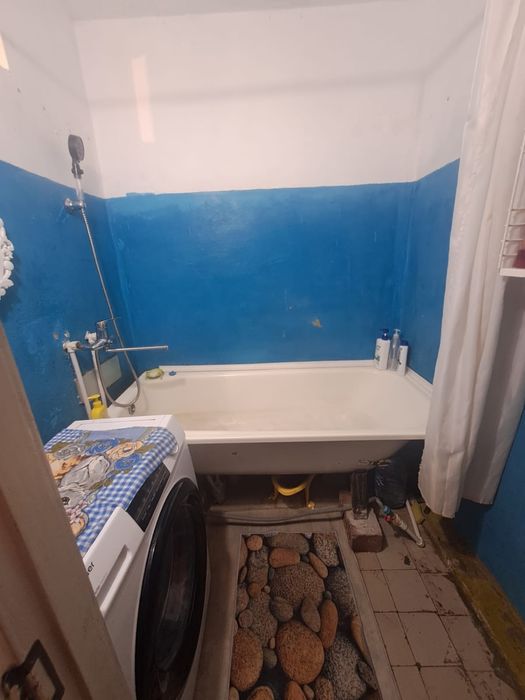 Продам квартиру в п.Аксу