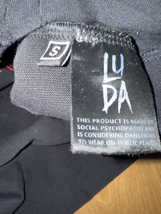 Тениска на Luda - много рядка