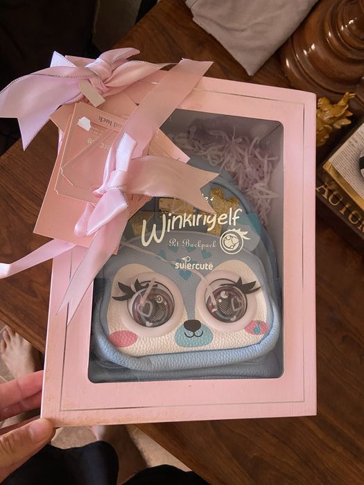 Продам сумочки.