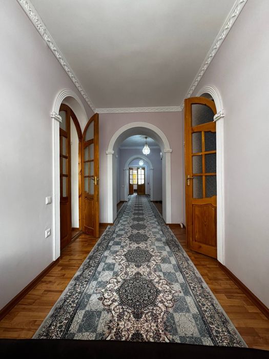 Срочно ховли сотилади.7сотих,нижный комсомольскийда