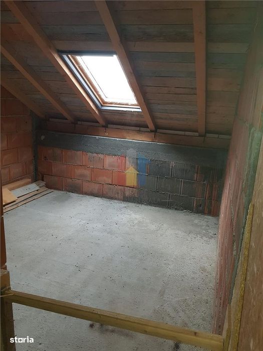 Vila P+M 2023, LA ROSU, ZONA Cazasu
