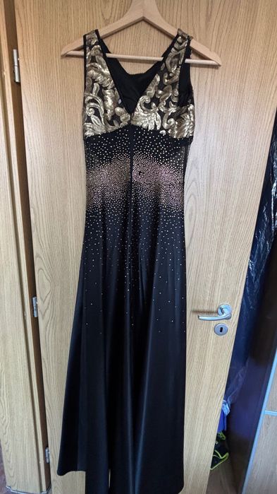 Черна официална рокля