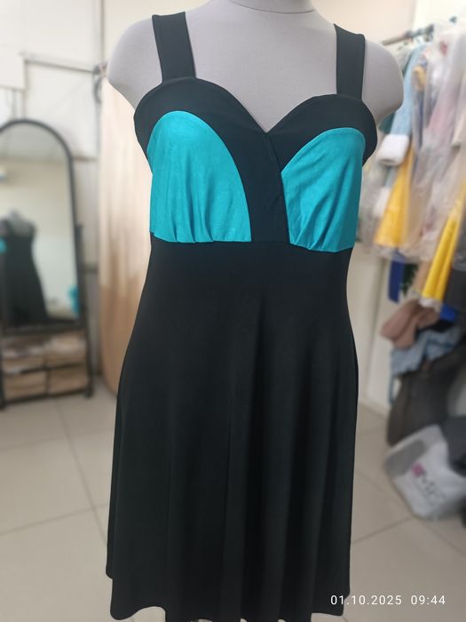 Продам платья в отличном состоянии