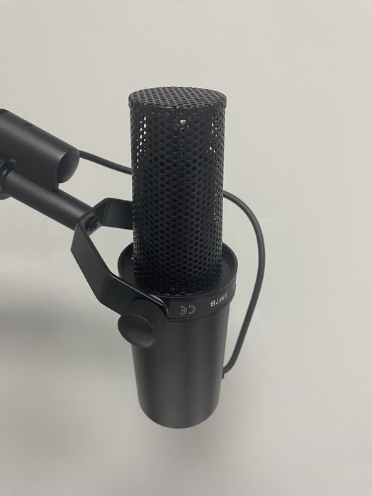 Микрофон shure sm7b реп
