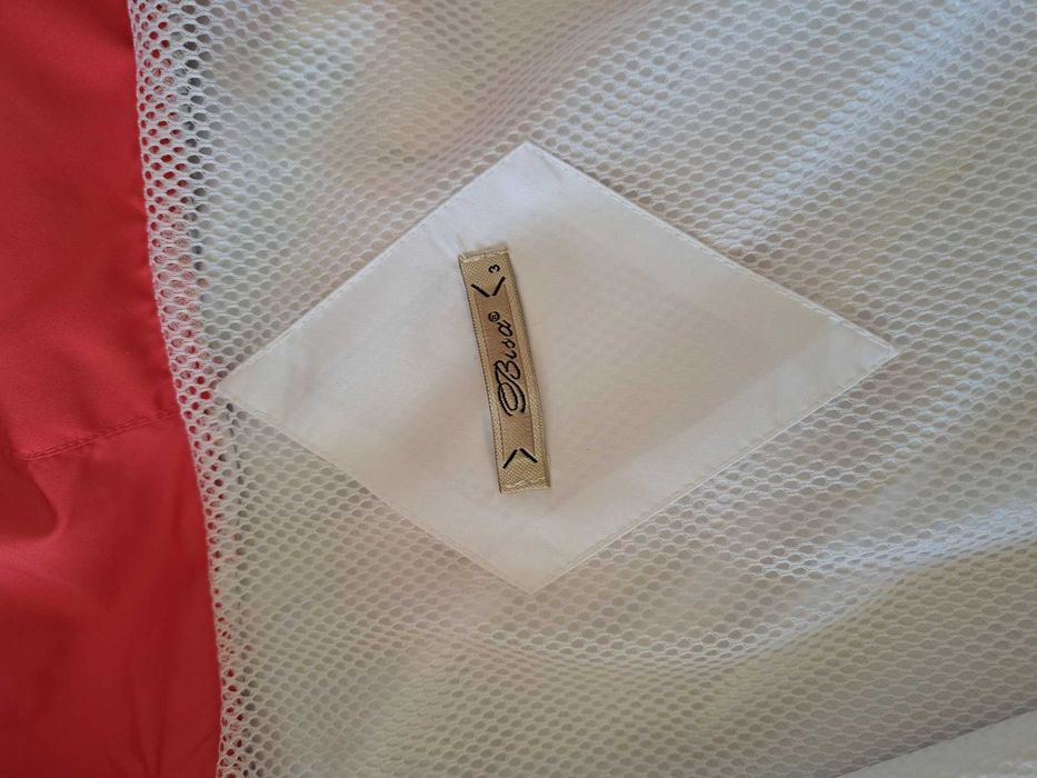 Дамско ЯКЕ – ветровка, размер 3XL, в свежи, слънчеви цветове.