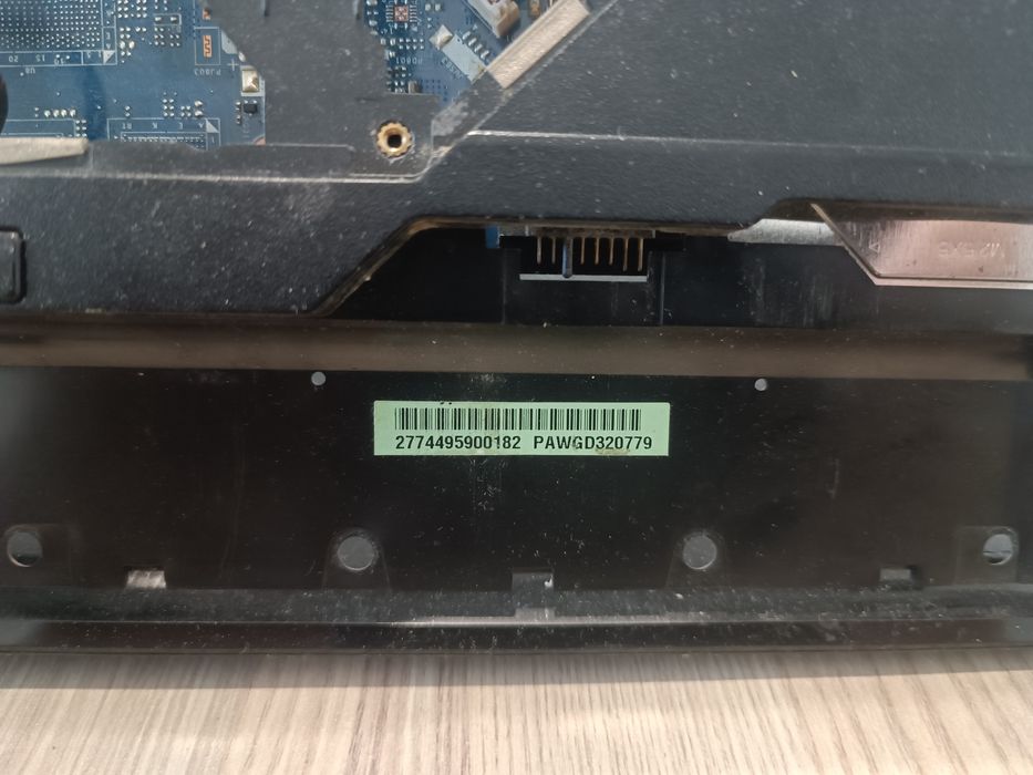 Лаптоп Леново G575