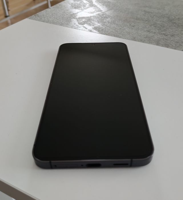 Samsung Galaxy S24 plus