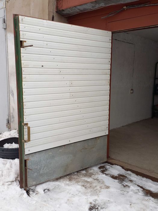 Гараж кооператив "Дружба" продам