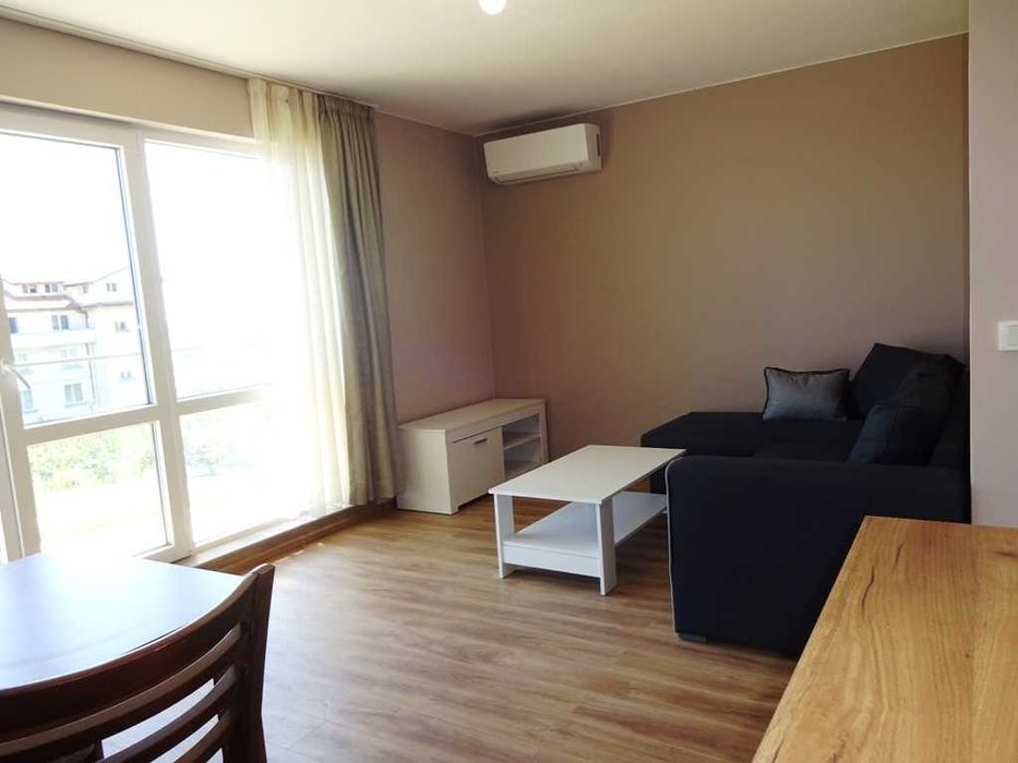 Дава се под наем Двустаен апартамент в с. Левски, Област Варна - 70 кв.м за 51 € - Снимка #3