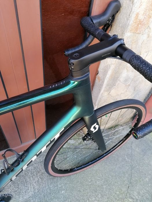 SCOTT Addict Carbon XXL, Full Shimano GRX 2*11, като нов!