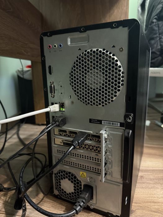 Sistem Desktop Gaming HP Pavilion