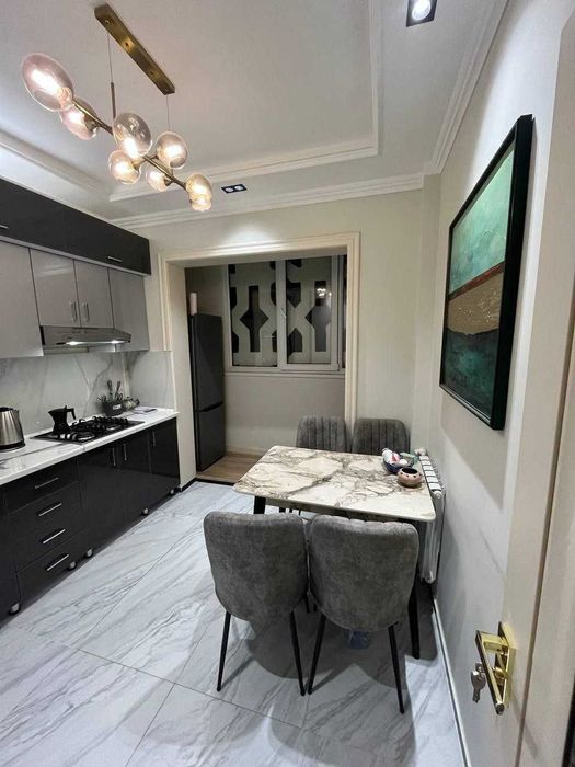 Сдаётся квартира на Айбеке