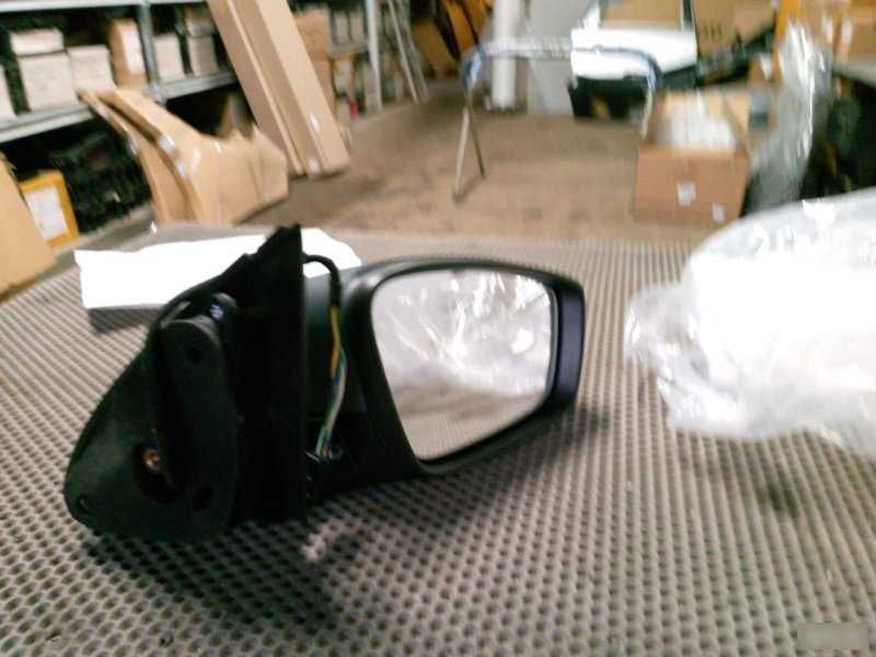 Зеркало (+указатель,складывание) 6 контактов RH Polo 20- Rapid 17-