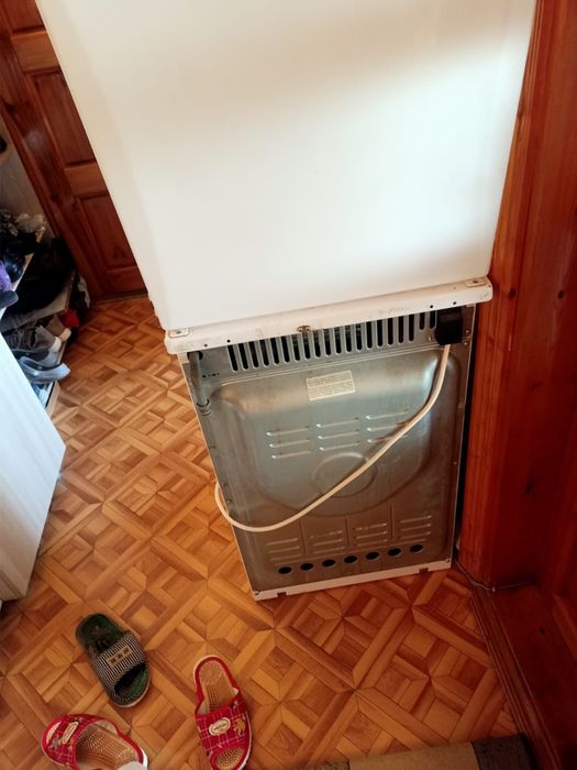 Газовая плита ..