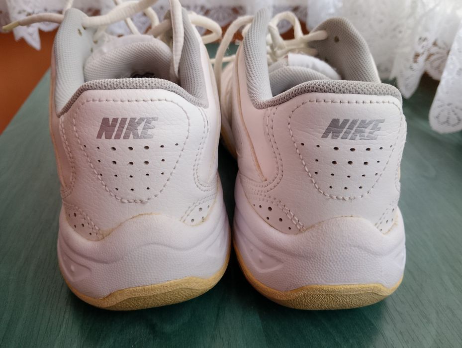 Adidași Nike nr.40