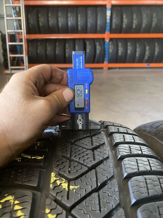 Anvelope iarna 205/55/19 Pirelli Sottozero 3 205 55 19 R19