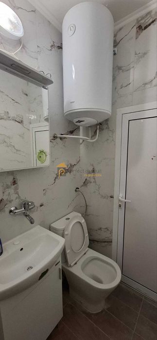 Продава се Едностаен апартамент в Пловдив, Тракия - 36 кв.м за 2014 €/кв.м - Снимка #5