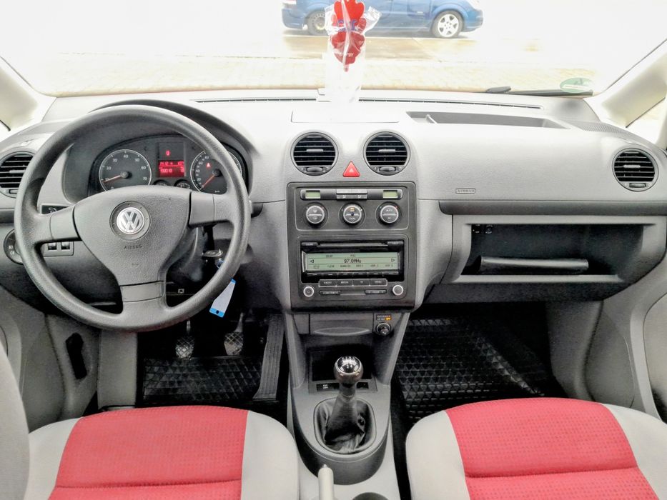 Volkswagen Caddy Life Team