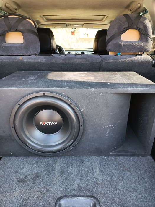 Продам сабвуфер.