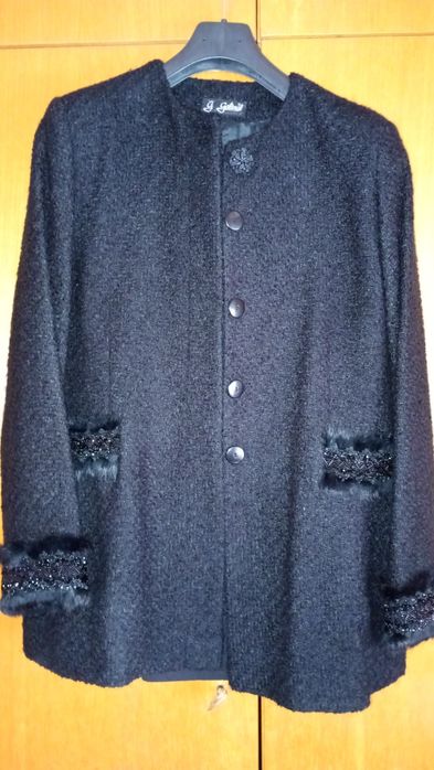 Рокля+Дамски костюми с пола  или панталон