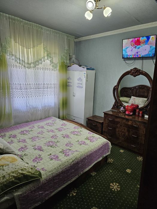 Uy sotiladi 2 xonali