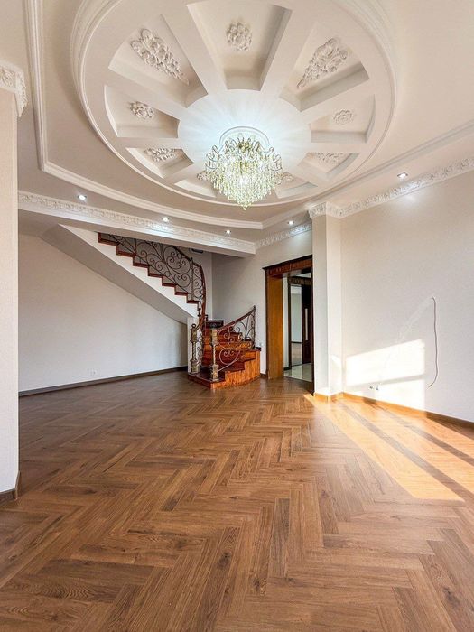 Двухуровневый дом 
ЦИАЛКОВСКОГО