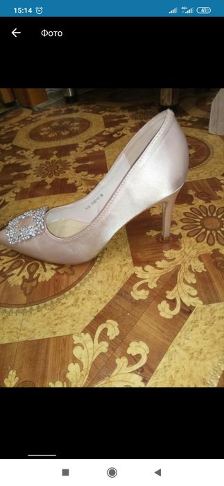 Продам туфли новые